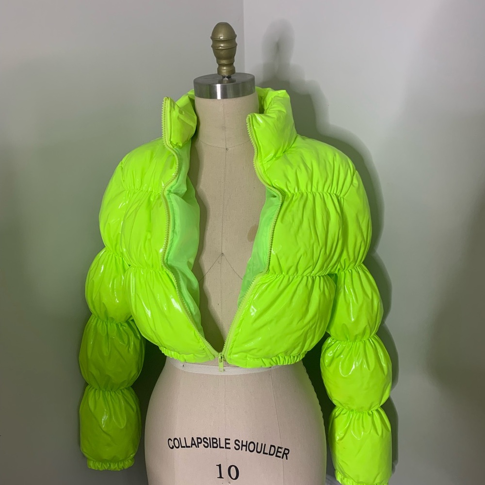 Neón Green Puff Coat